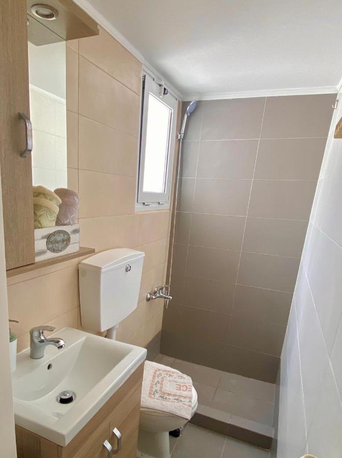 Apartment With Beautiful View Of Lycabettus Athen Eksteriør billede